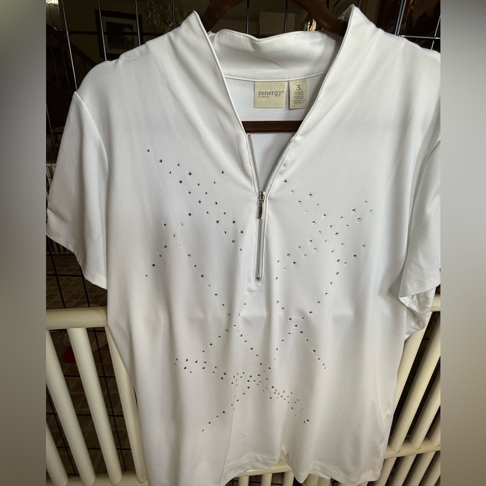 Chico’s White Zip-Up Women’s Top